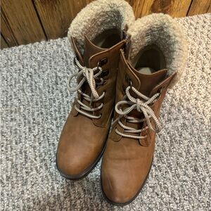 Market & Spruce Brown Lace-Up Winter Boots